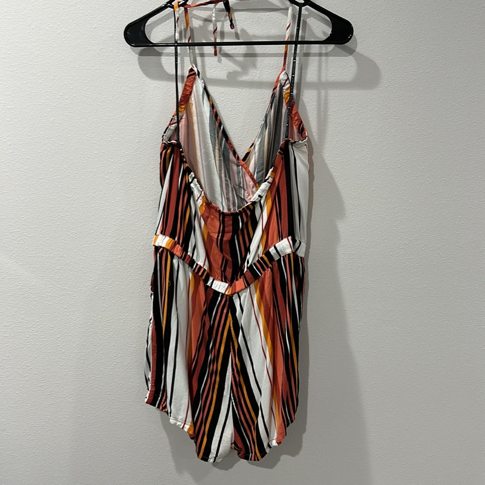 Volcom Romper - Size Large - image 2